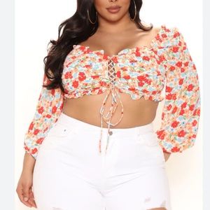 Fashion Nova Sweet Attraction Floral Top 0903